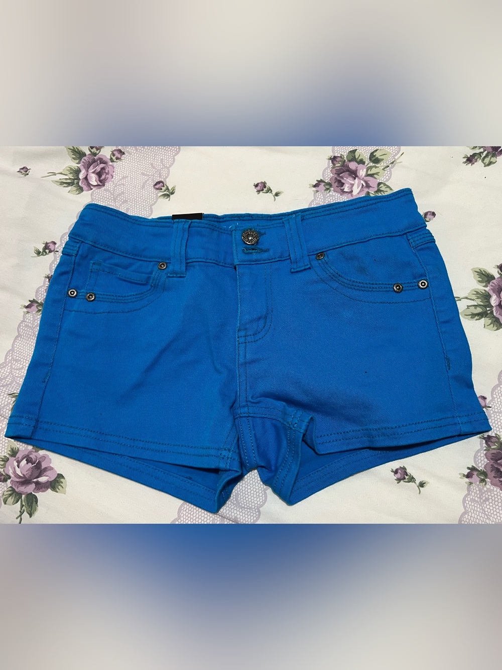Women's Bright Blue Denim Shorts - Classic Low-Rise Style